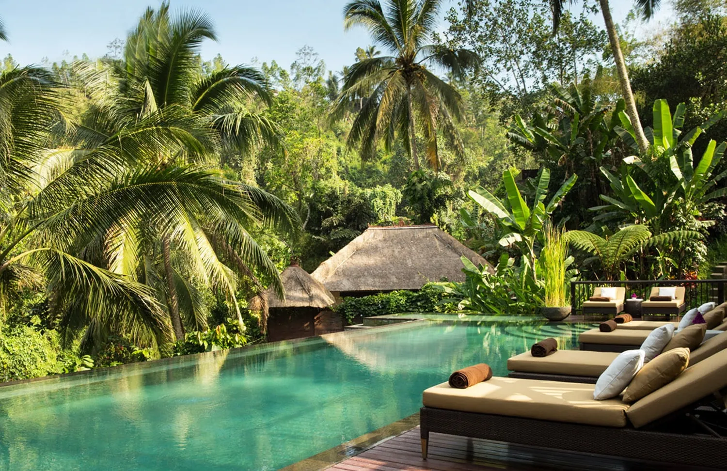 ბალი ტურისტებისთვის სავალდებულო გადასახადს აწესებს