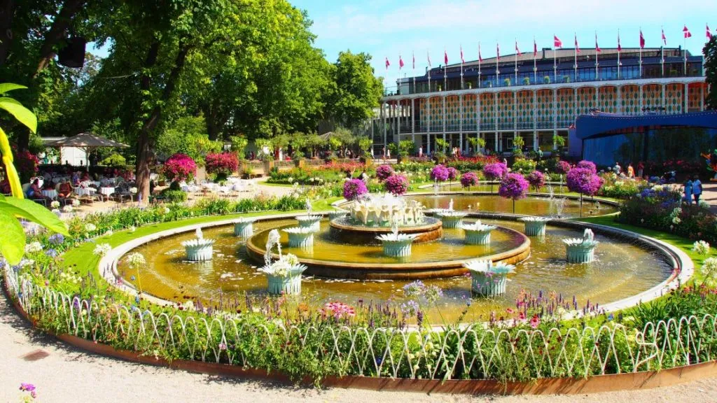 პარკი ტივოლი დანია 