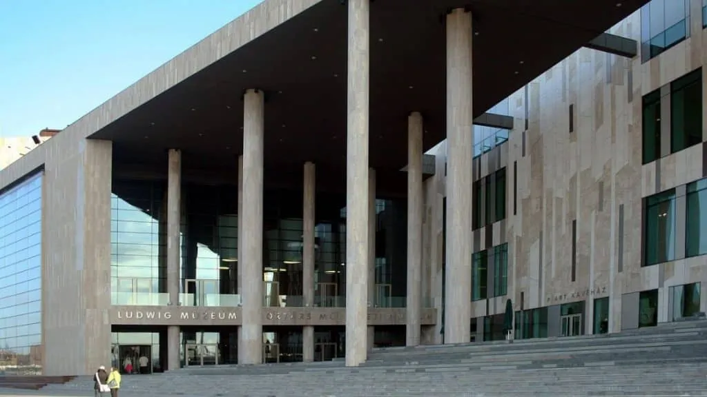 ხელოვნების სასახლე