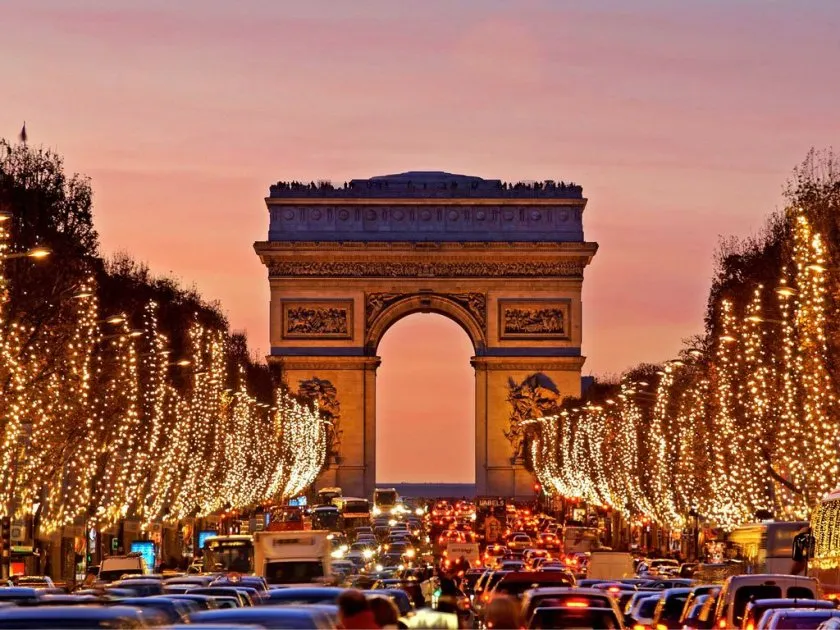 პარიზი ახალ წელს