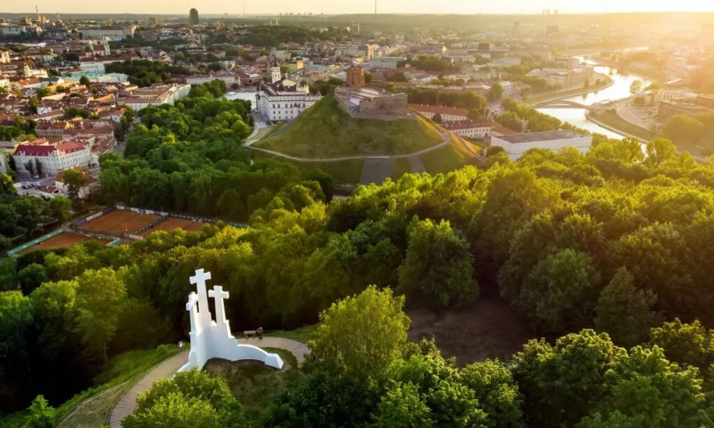 სამი ჯვრის მთა