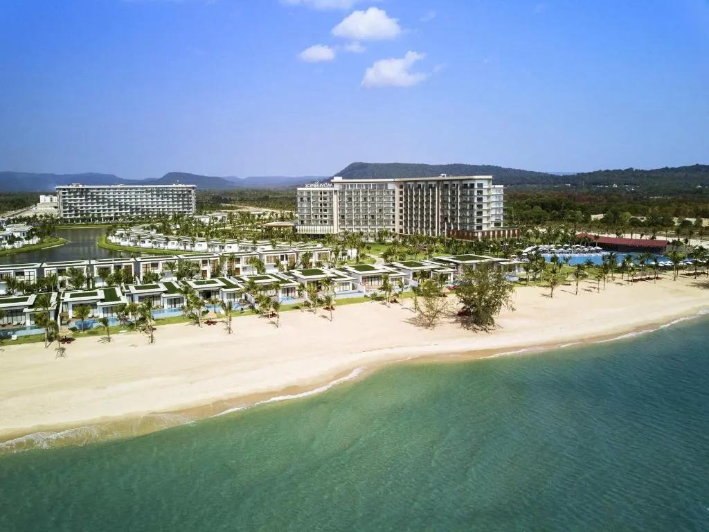  Movenpick Villas & Residences Phu Quoc 5*