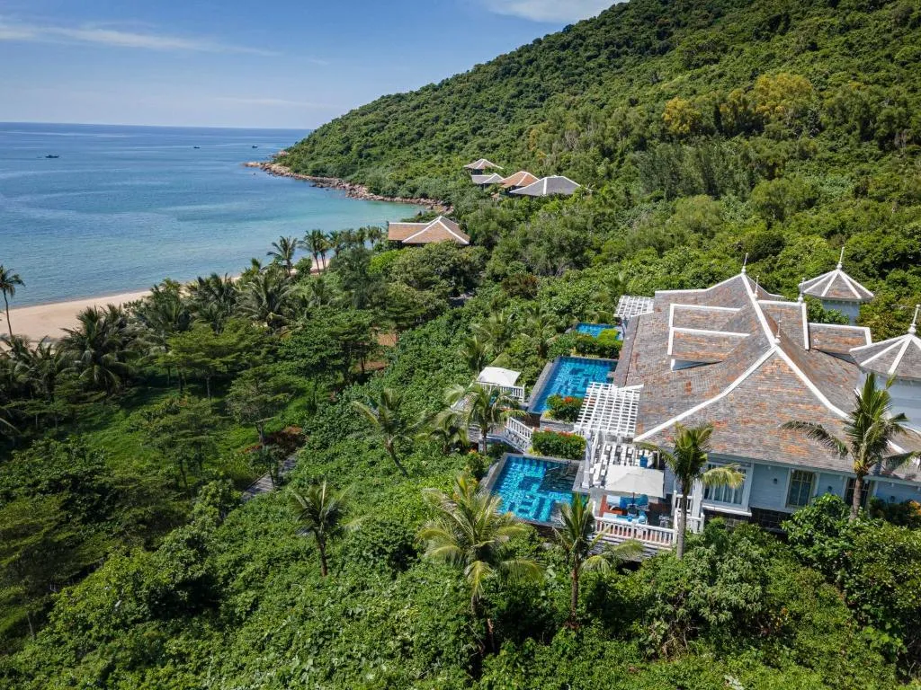  InterContinental Danang Sun Peninsula Resort 5*